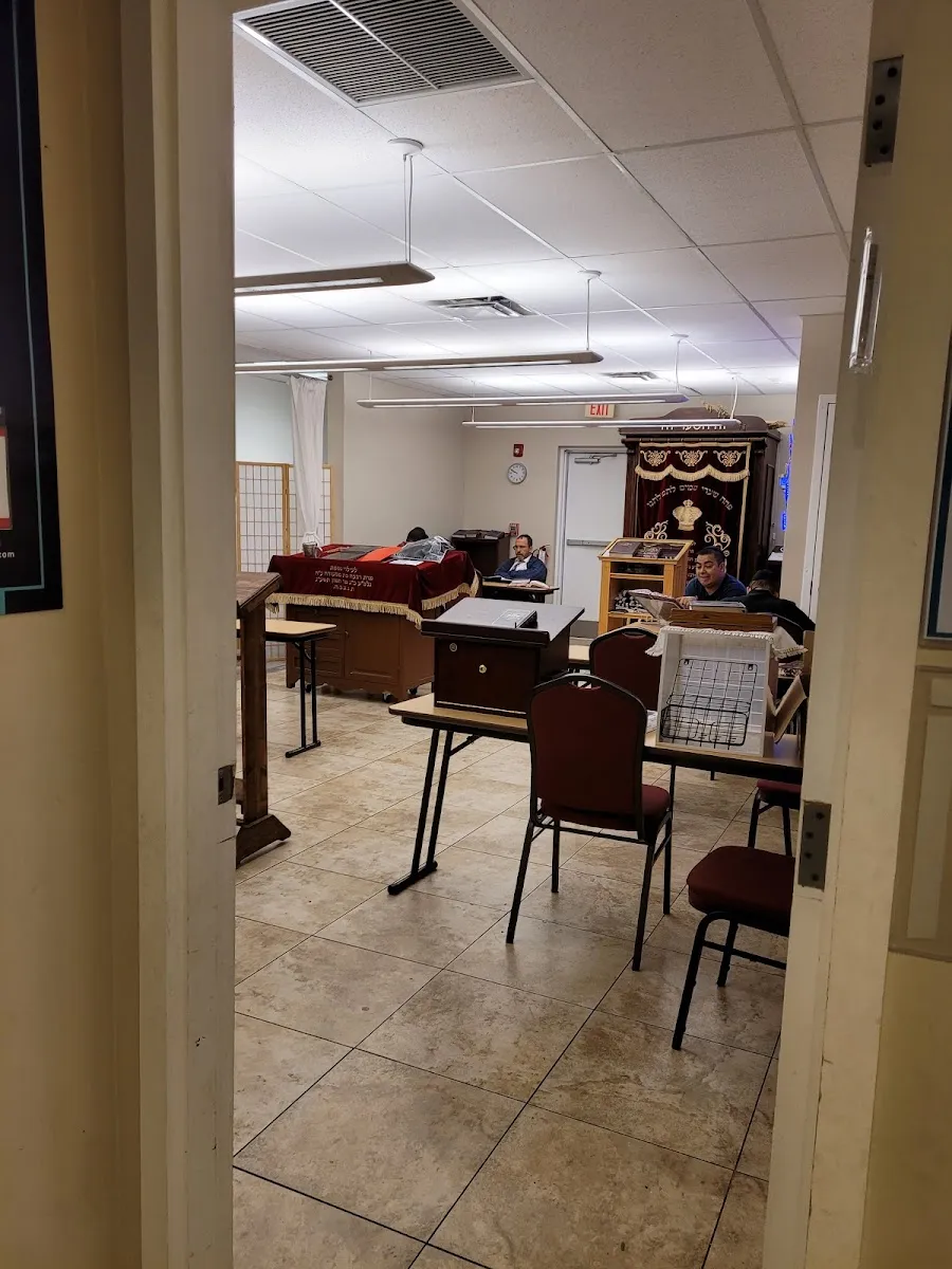 Bais Mordechai Shul — foto 9