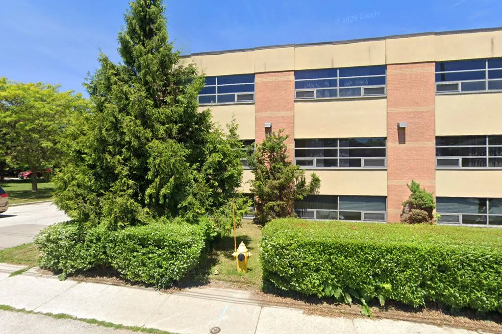 Bais Yaakov High School Toronto — foto 3