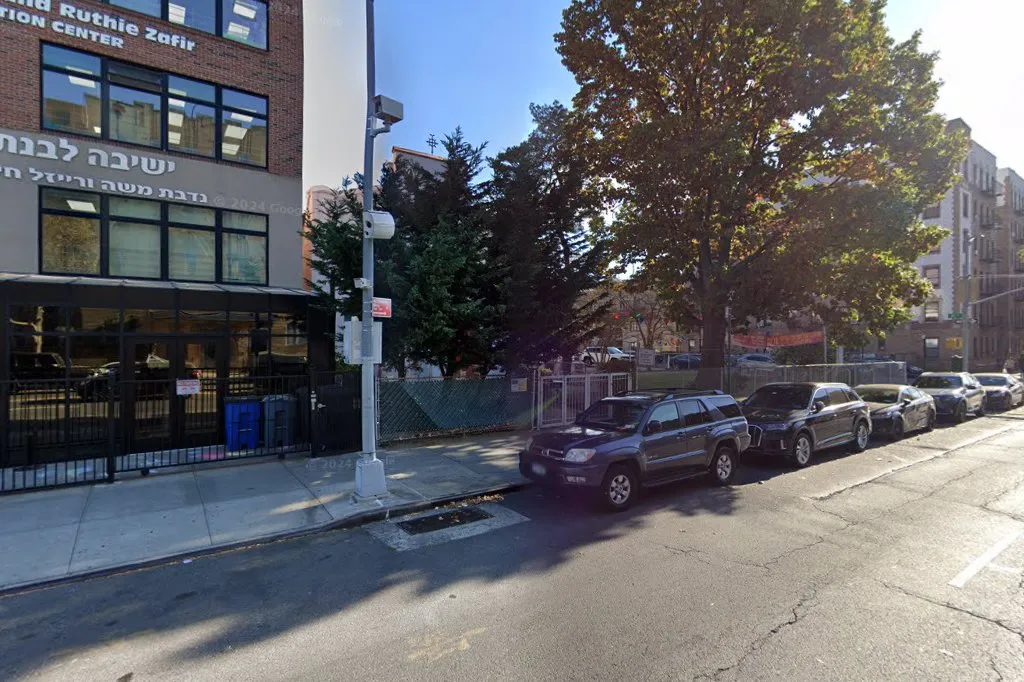 Bais Yaakov of Bay Parkway — foto 2