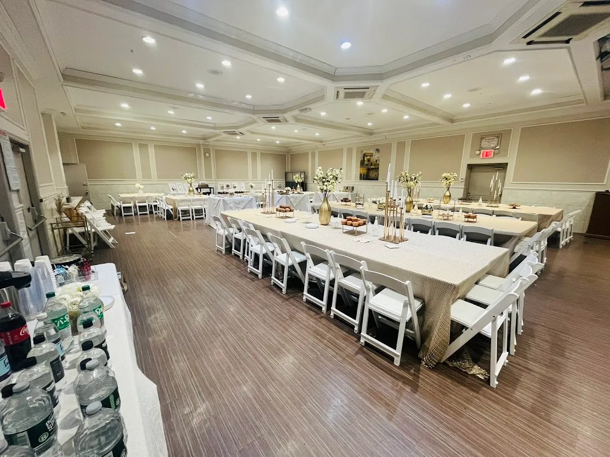 Bais Yaakov of Eighteenth Avenue