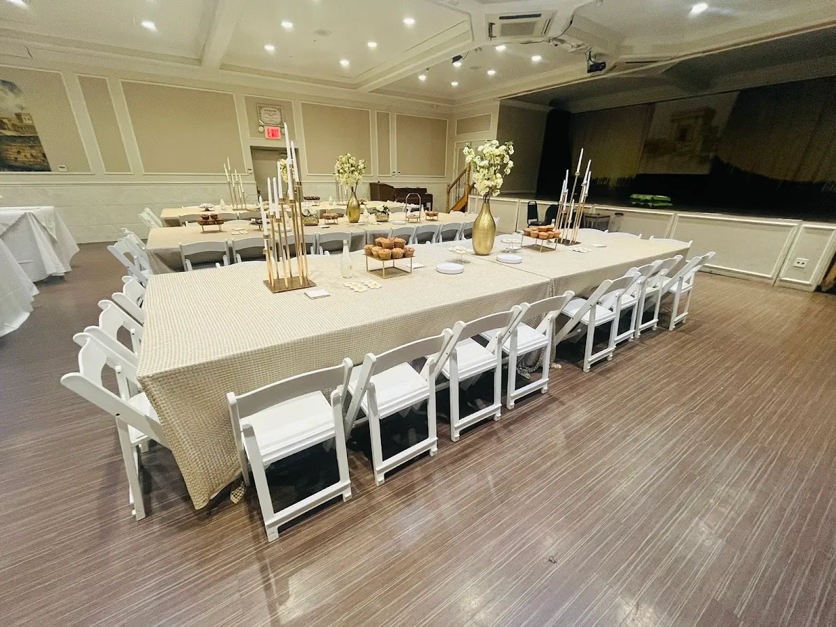 Bais Yaakov of Eighteenth Avenue — foto 3