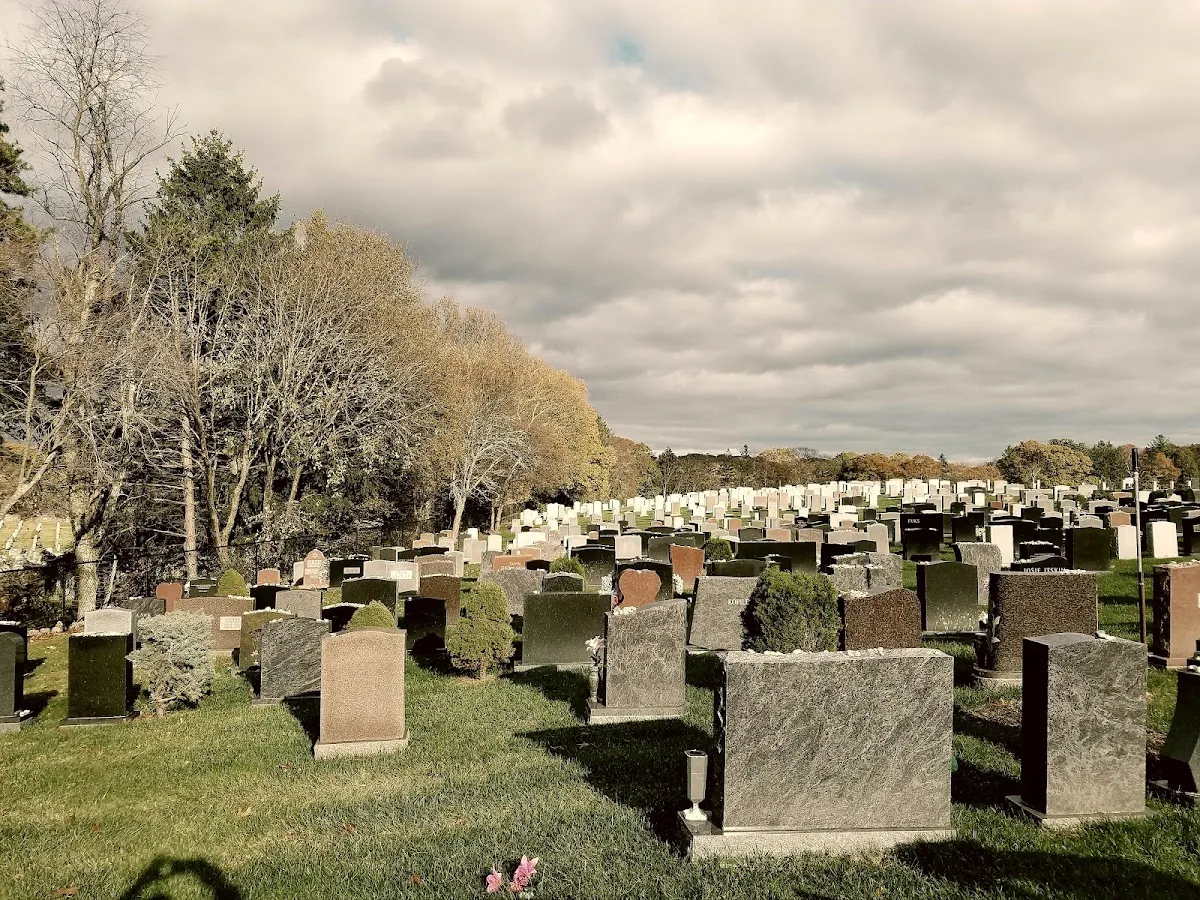 Baker Street Jewish Cemeteries — photo 7