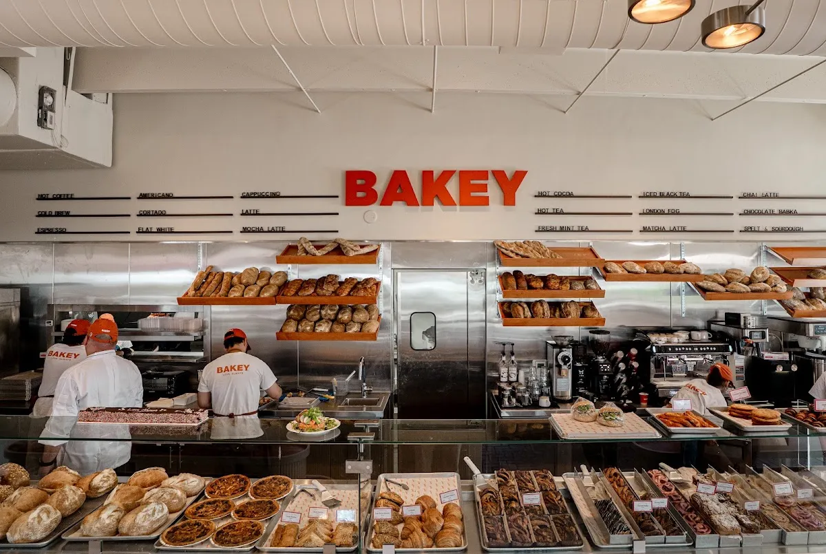 Bakey Hallandale