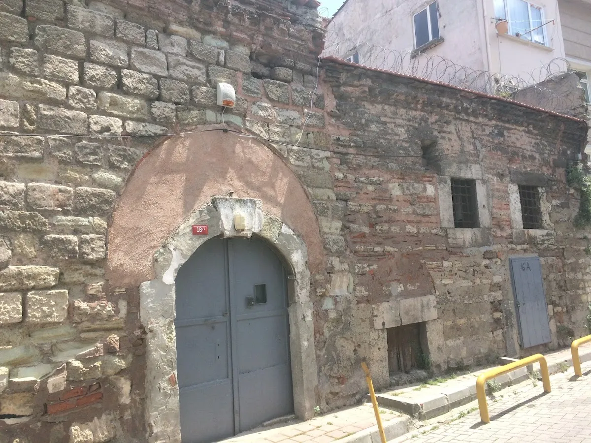 Balat Yanbol Sinagogu — photo 5