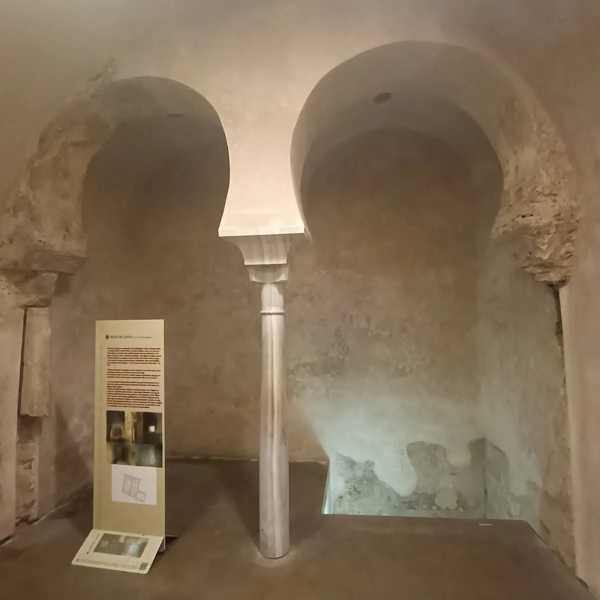 Baños judíos del Ángel — foto 7