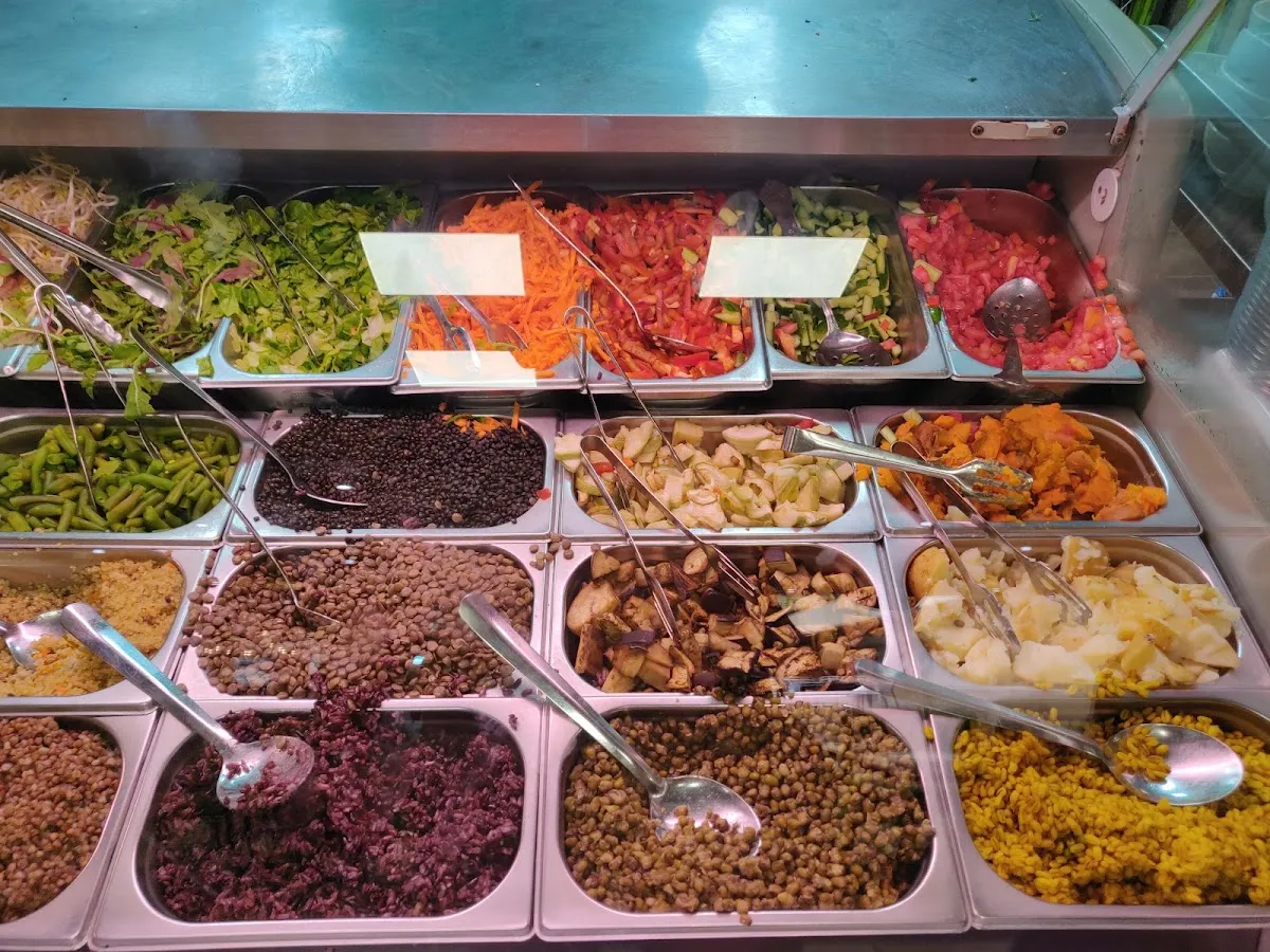 Bari Salat Israeli
