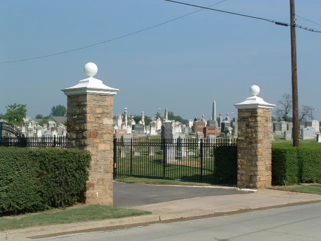 Baron Hirsch Cemetery — foto 2