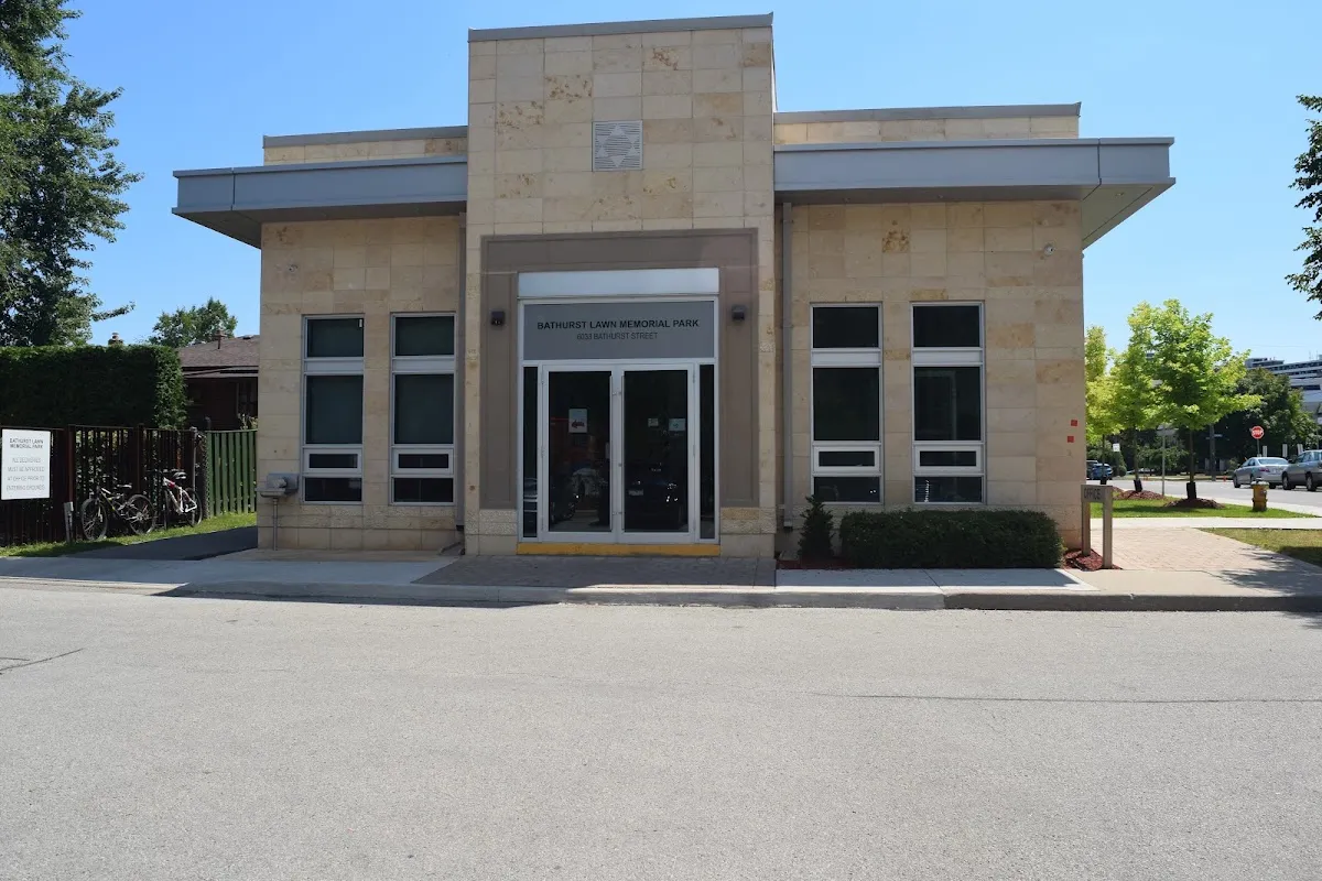 Bathurst Lawn Memorial Park — photo 6