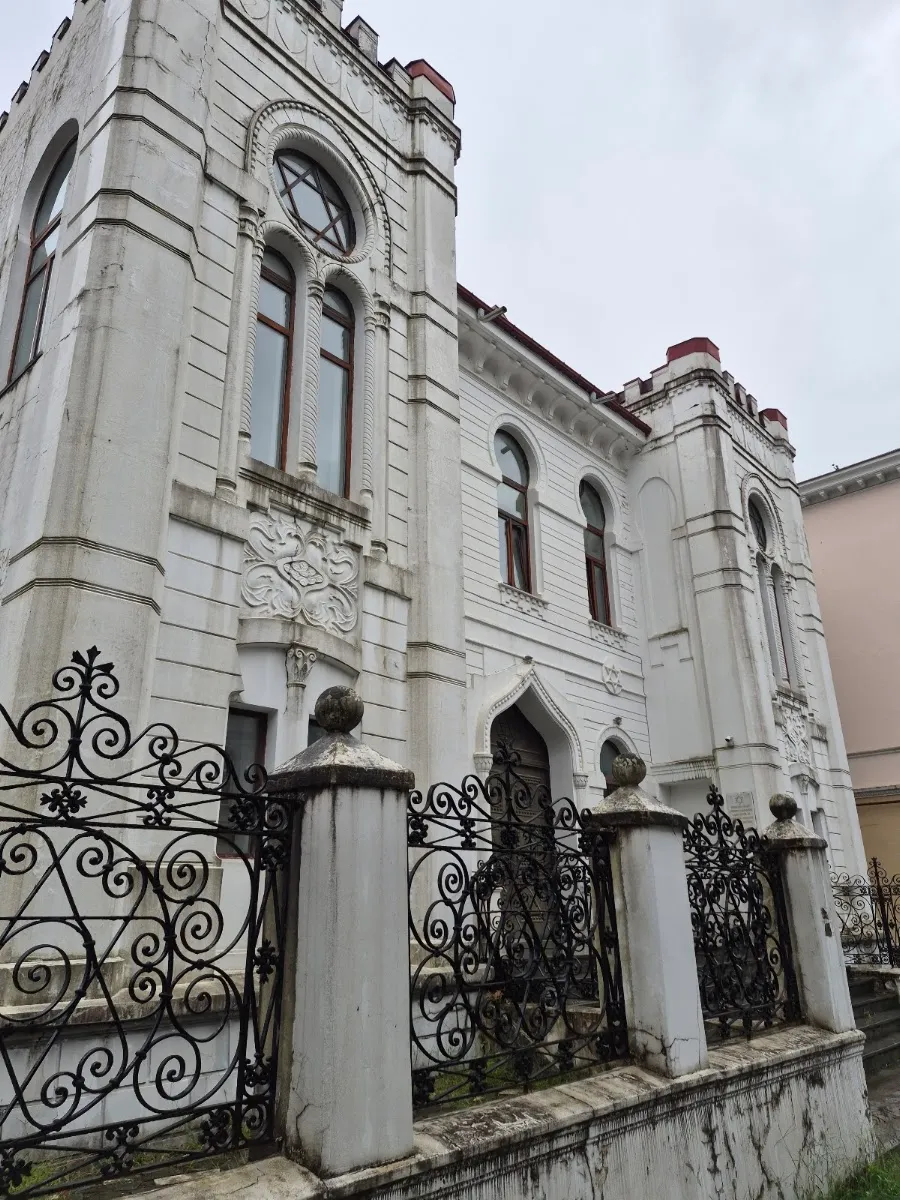 Batumi Synagogue — foto 8