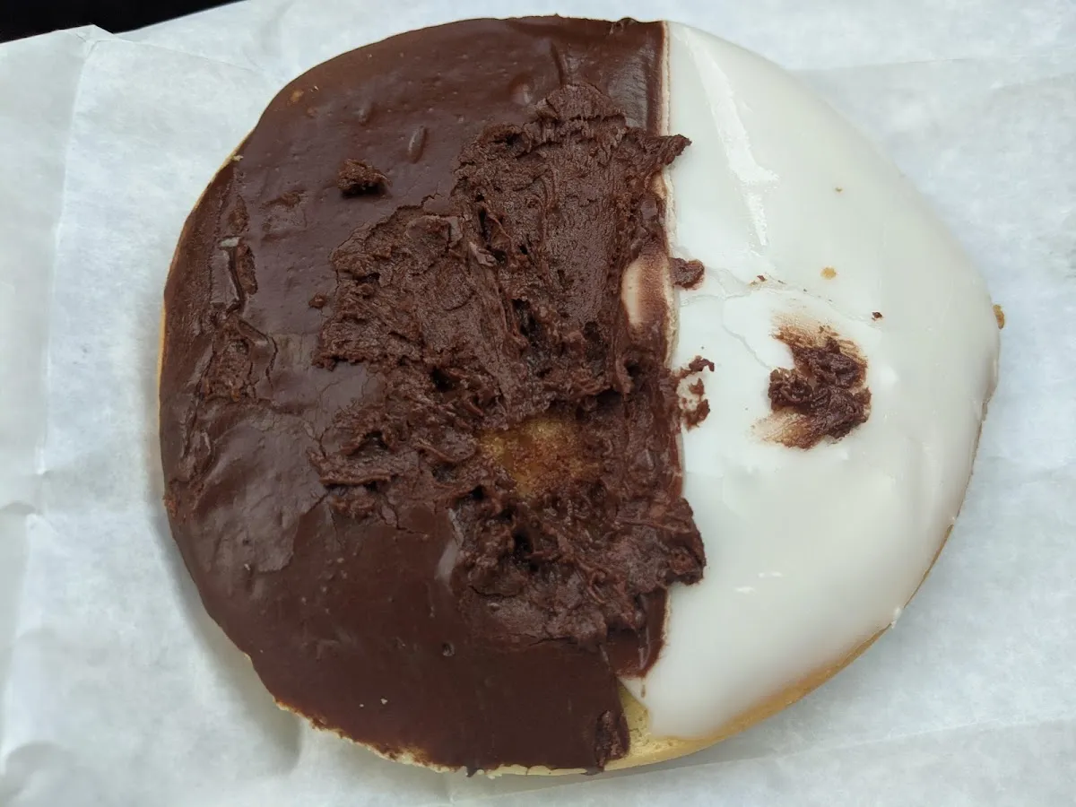 Bea's Bakery — photo 3