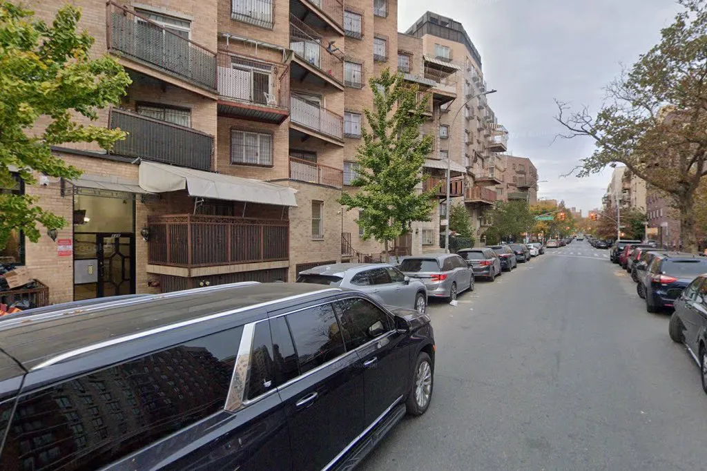 Beis Hamedrash Bolechov — foto 2