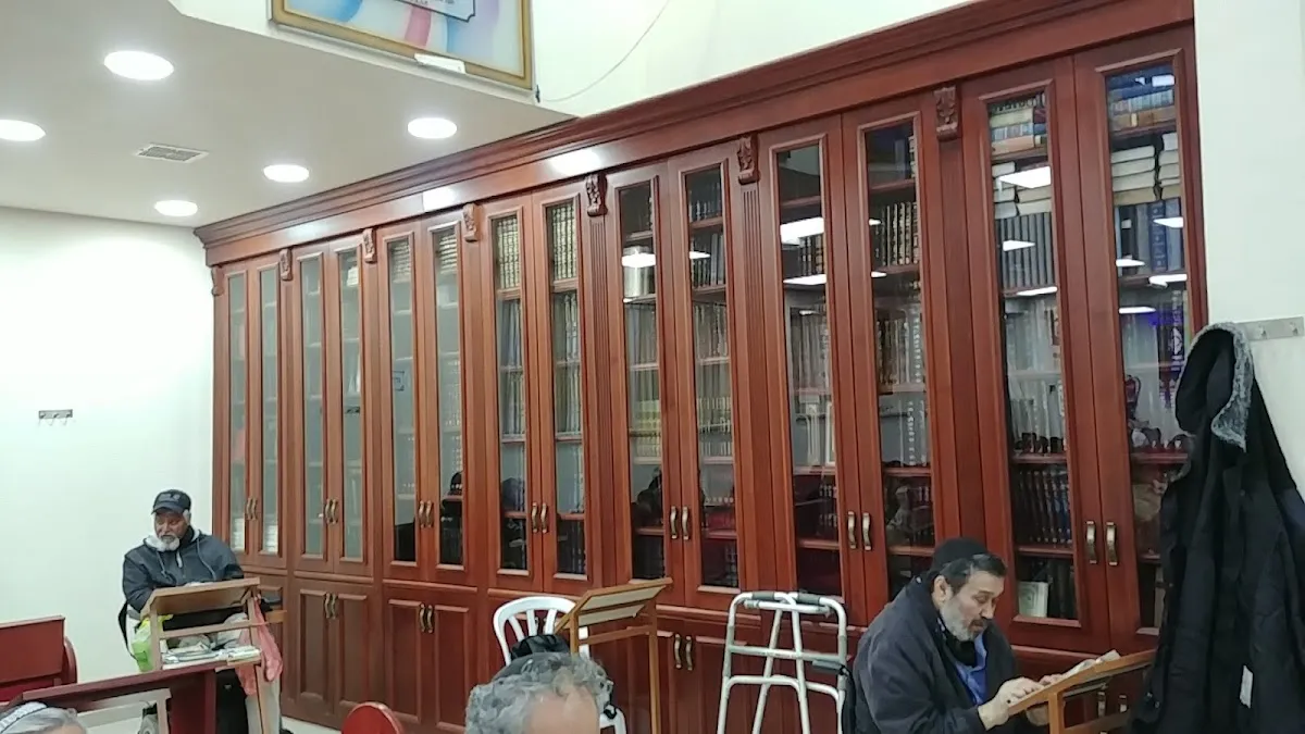 Beit Efraim Synagogue — foto 3