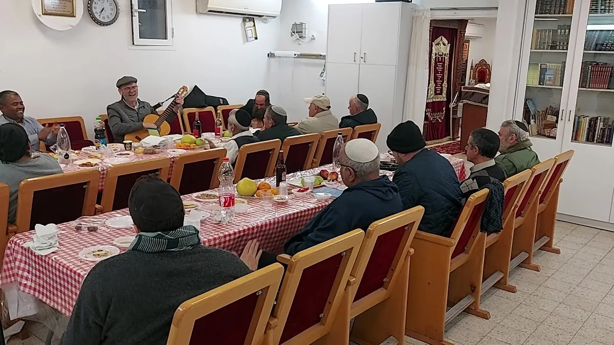 Beit Eliezer Ashkenazi Synagogue Hadera — foto 4