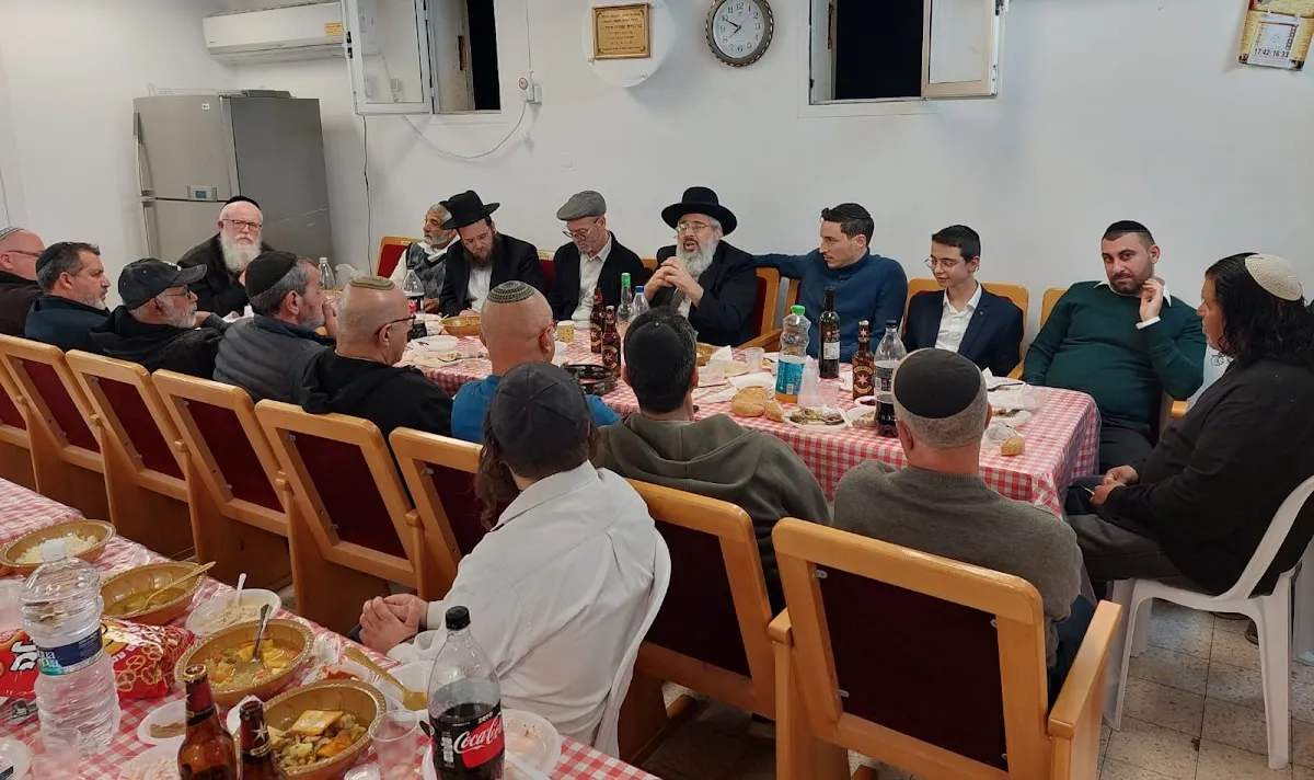 Beit Eliezer Ashkenazi Synagogue Hadera — foto 5