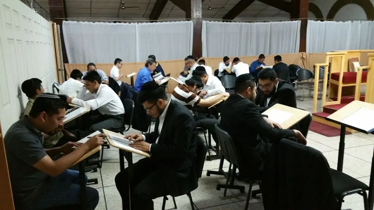Beit Israel Sephardic Synagogue — foto 10