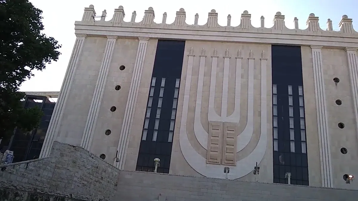 Belz Great Synagogue (Belz World Center) — foto 3