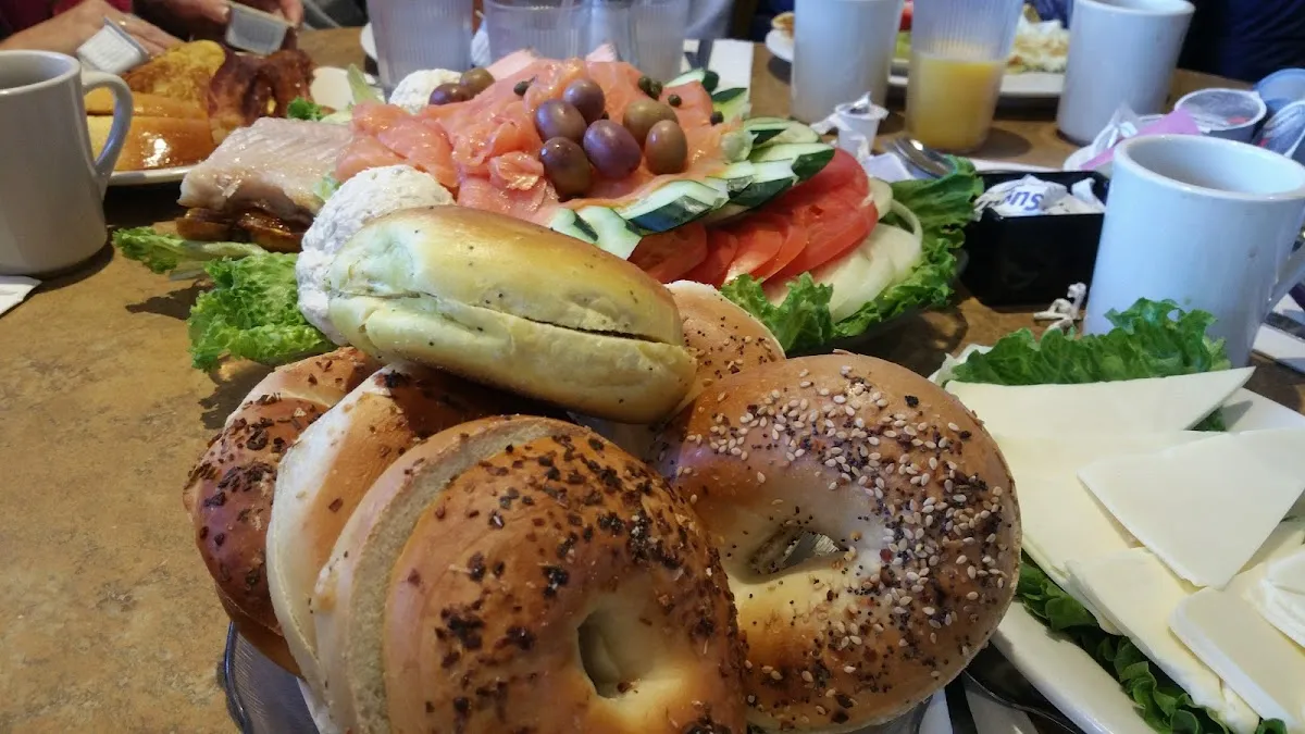 Ben & Irv's — foto 10