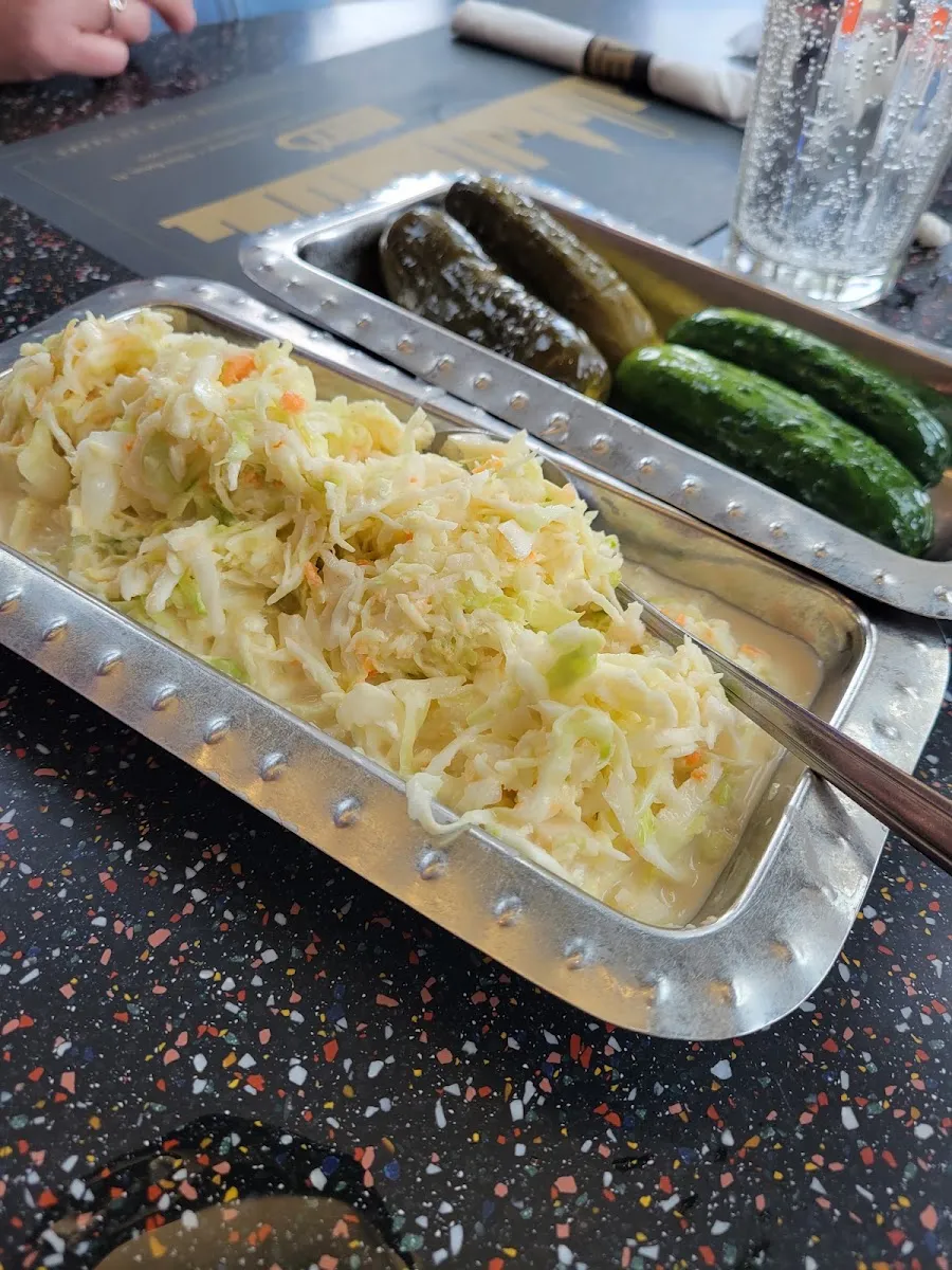 Ben's Kosher Delicatessen Restaurant & Caterers (Carle Place) — photo 9
