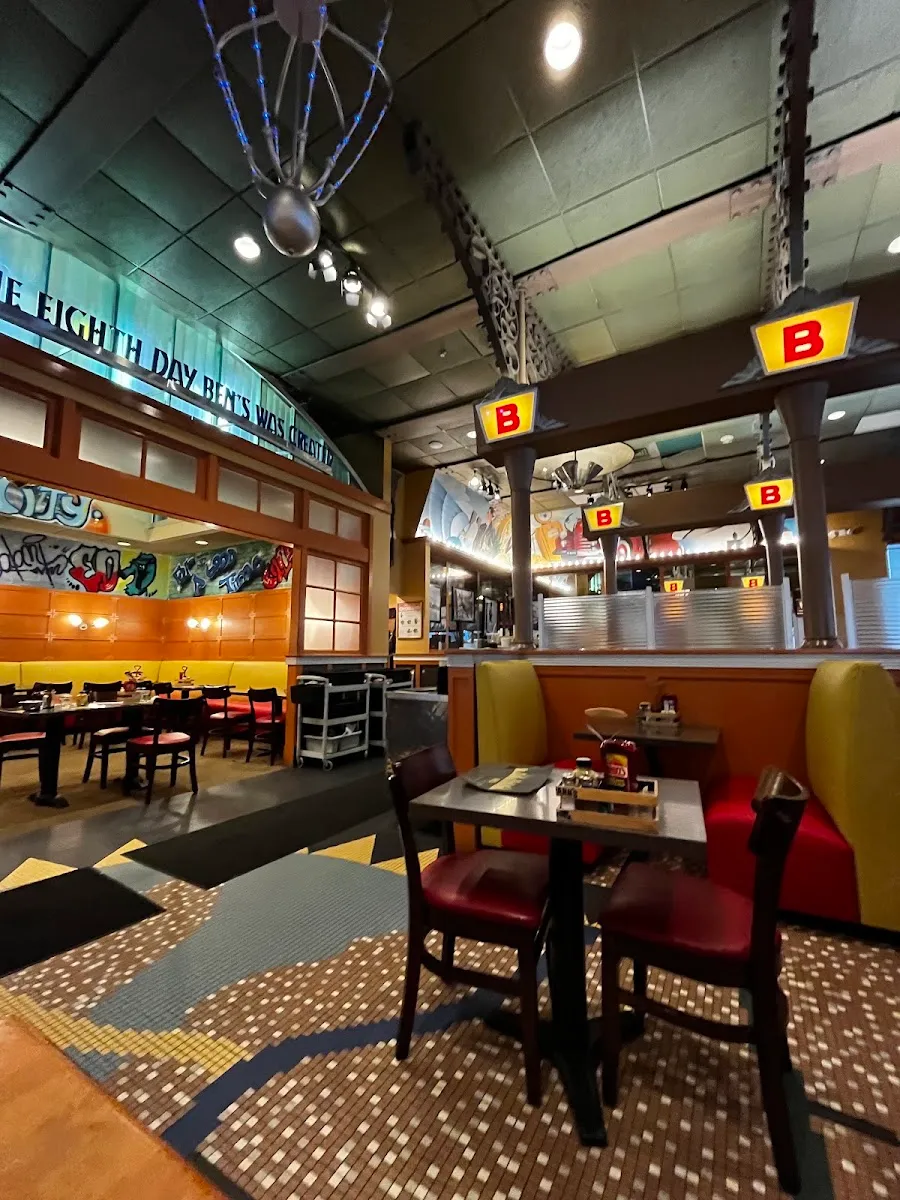Ben's Kosher Delicatessen Restaurant & Caterers (Woodbury) — foto 4