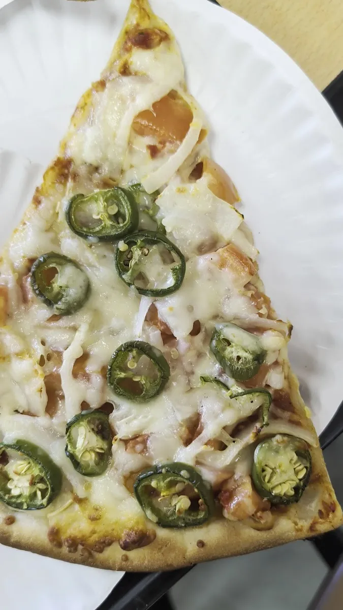 Benjy's Kosher Pizza Dairy Restaurant & Sushi Bar — foto 7
