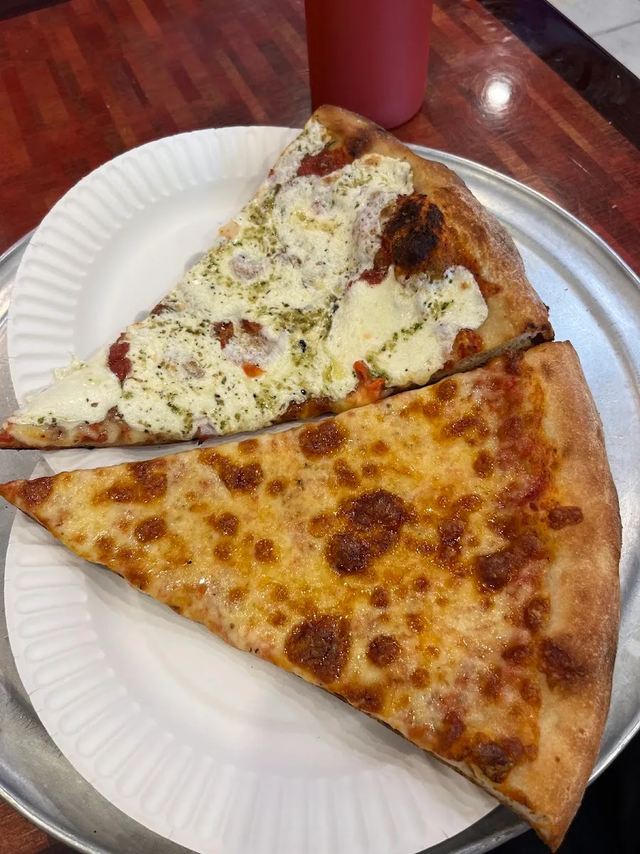 Benny's Brick Oven Kosher Pizza — photo 7