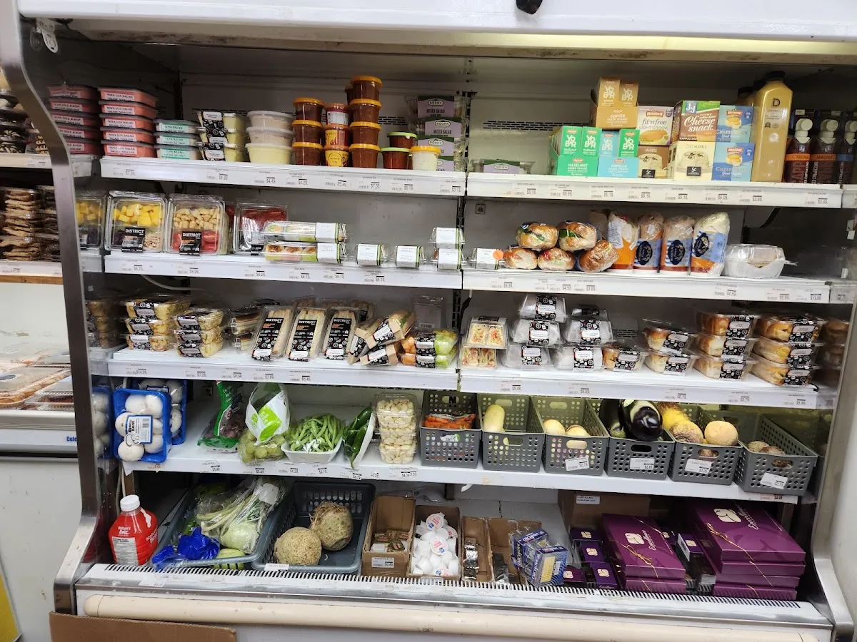Bentzy's Food Depot — foto 4