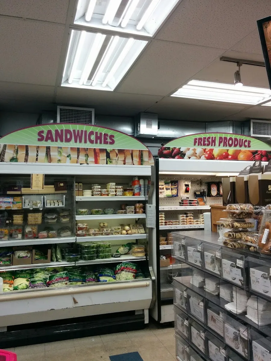 Bentzy's Food Depot — foto 9