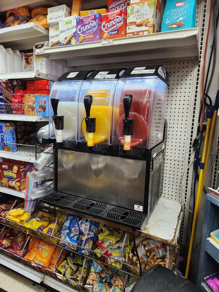 Bentzy's Food Depot — foto 10