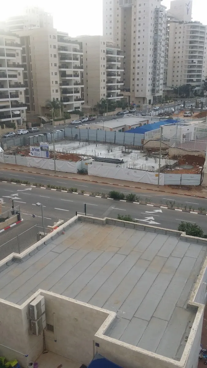 Bereshit Synagogue Petach Tikva — foto 9
