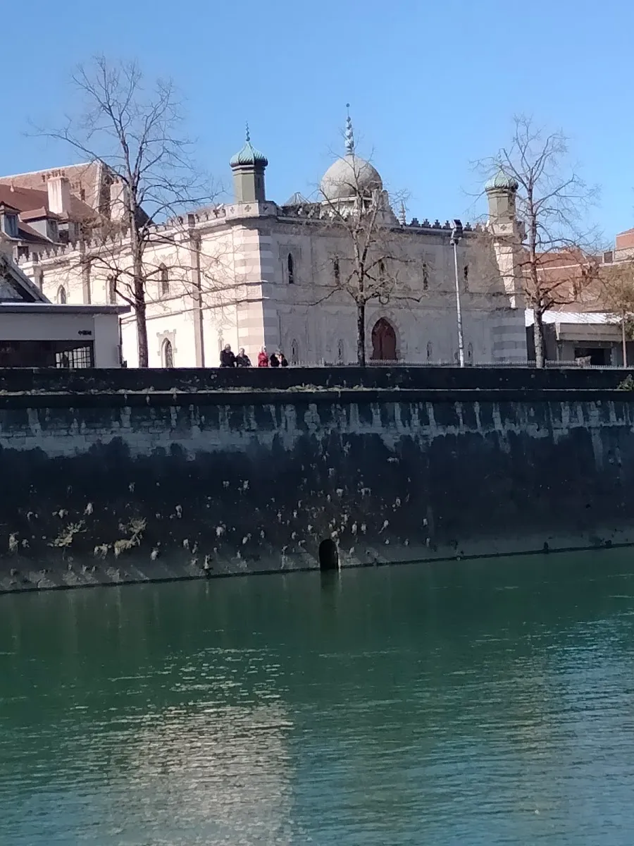 Besançon Synagogue — foto 9