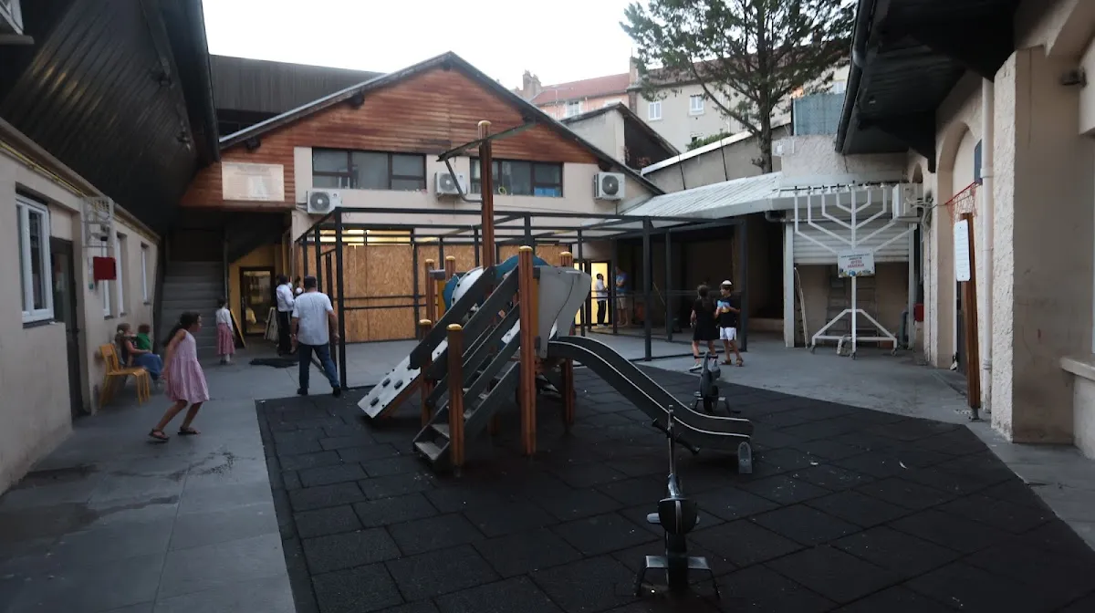Beth Habad de Grenoble — photo 10