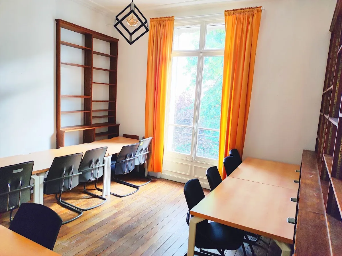 Beth 'Habad Reims - La Maison des Jeunes — foto 2