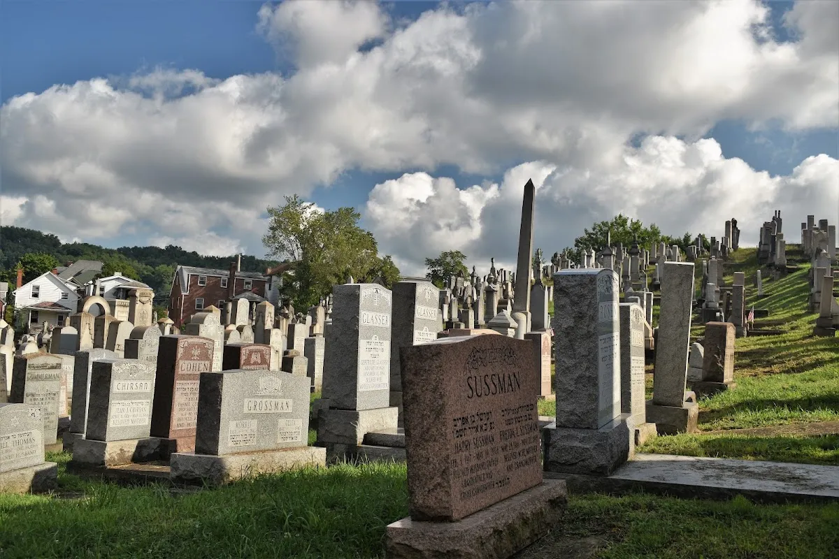 Beth Hamedrash Hagodol-Beth Jacob Cemetery — photo 8