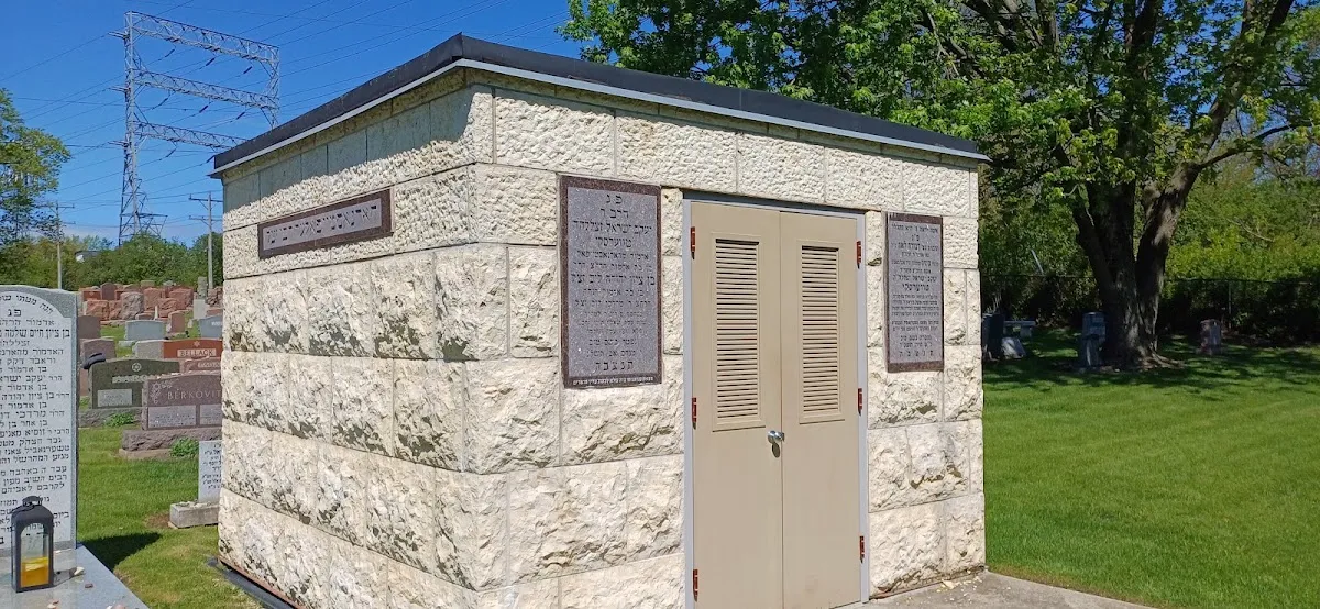 Beth Hamedrosh Hagodel Cemetery de Milwaukee — foto 2