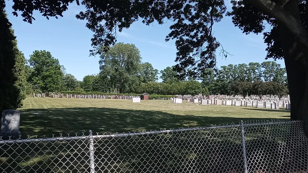 Beth Israel Cemetery of Everett — photo 3