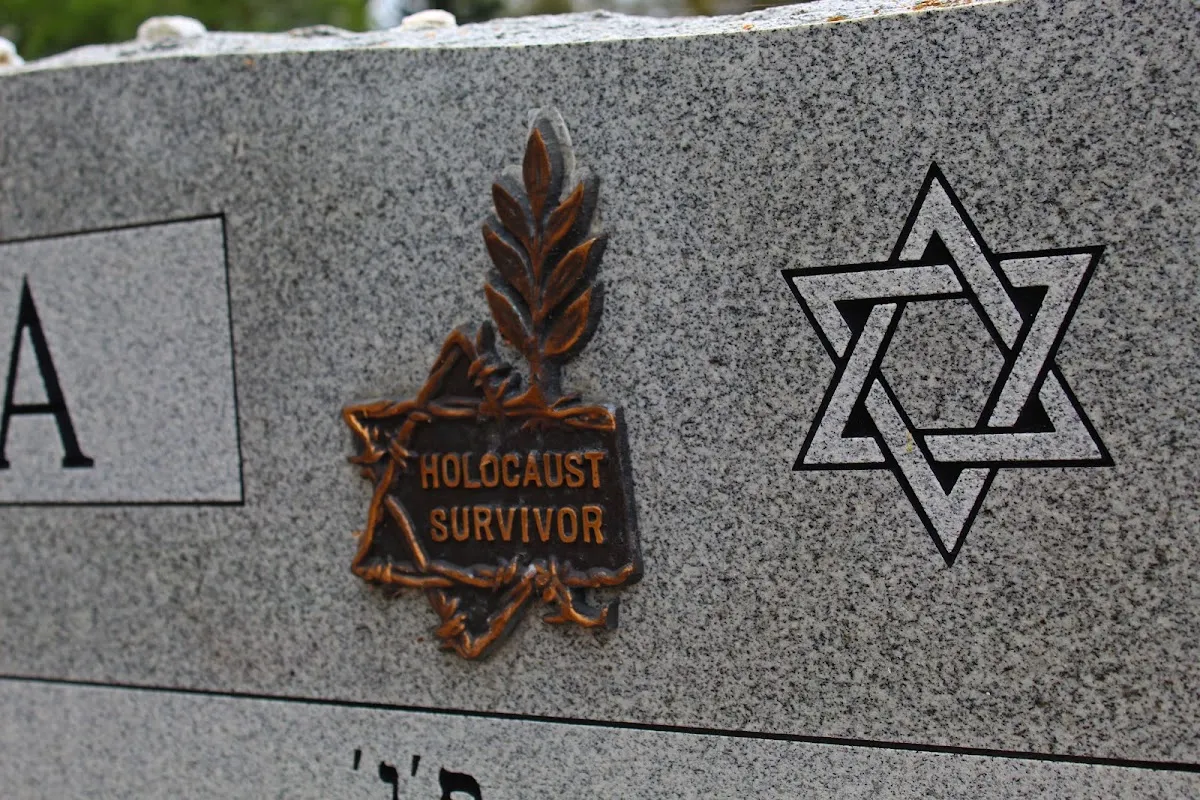 Beth Israel Cemetery — foto 9
