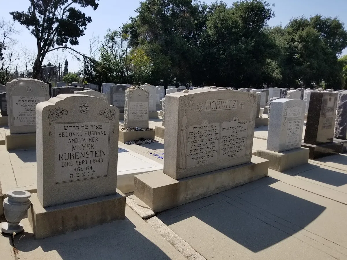 Beth Israel Cemetery — foto 7