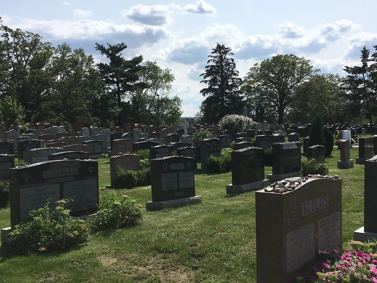 Beth Jacob Cemetery — photo 6
