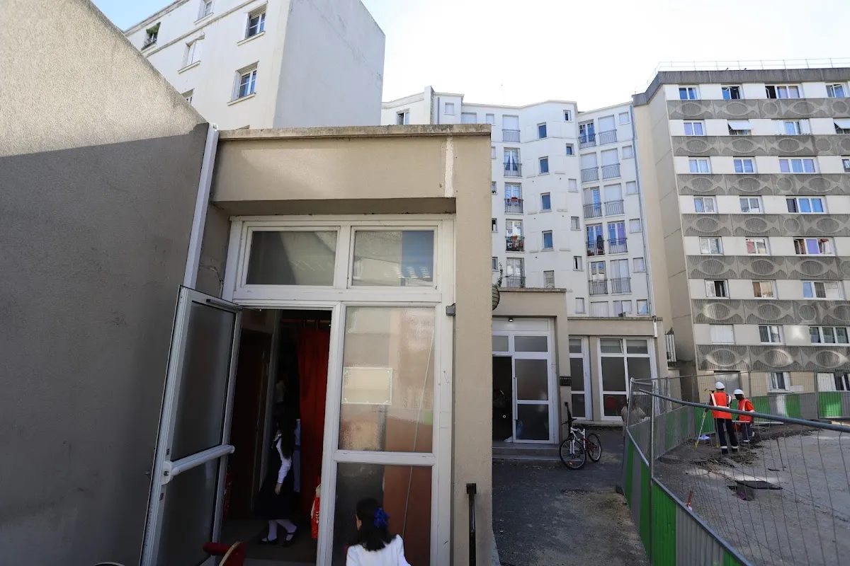 Beth Loubavitch de Compans — foto 10