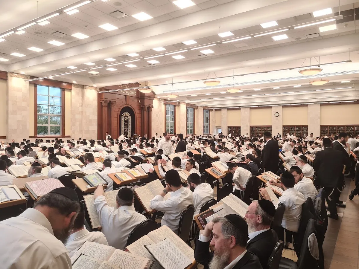 Beth Medrash Govoha - Bais Aharon — foto 8