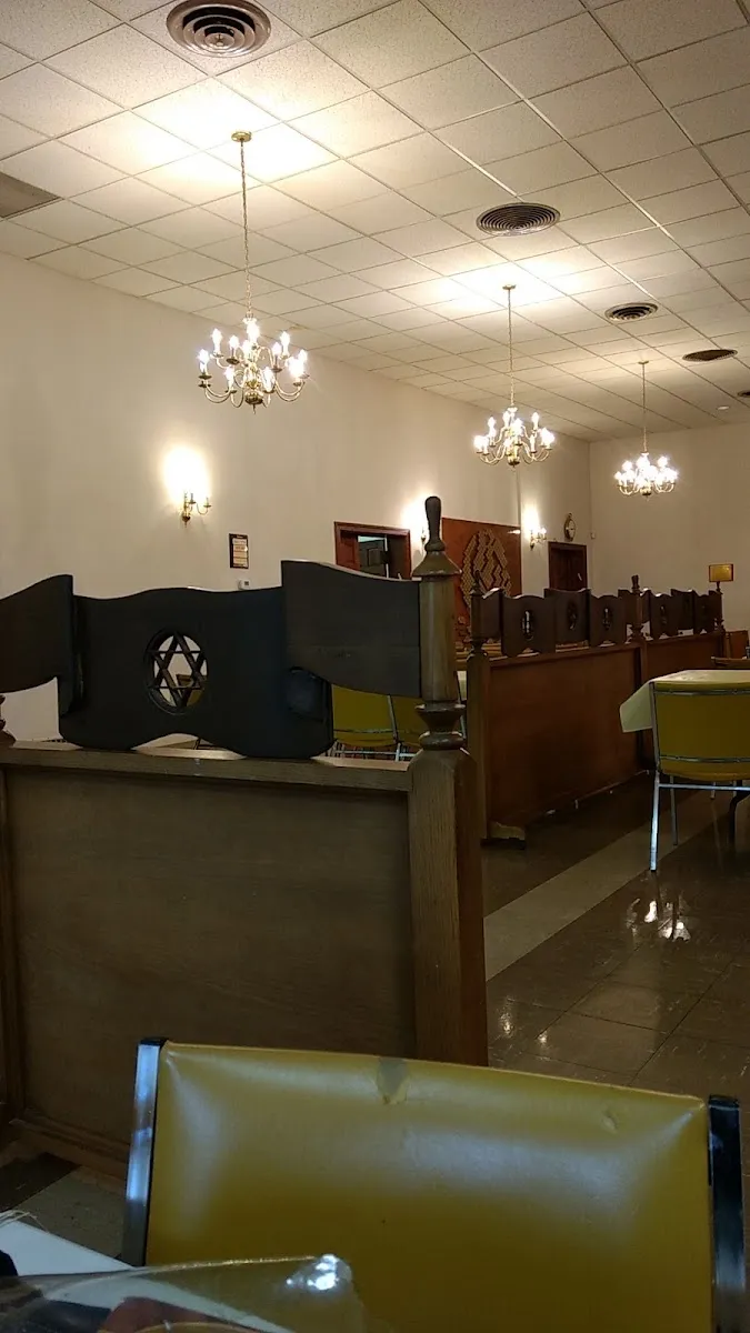 Beth Tefilah Synagogue — photo 6