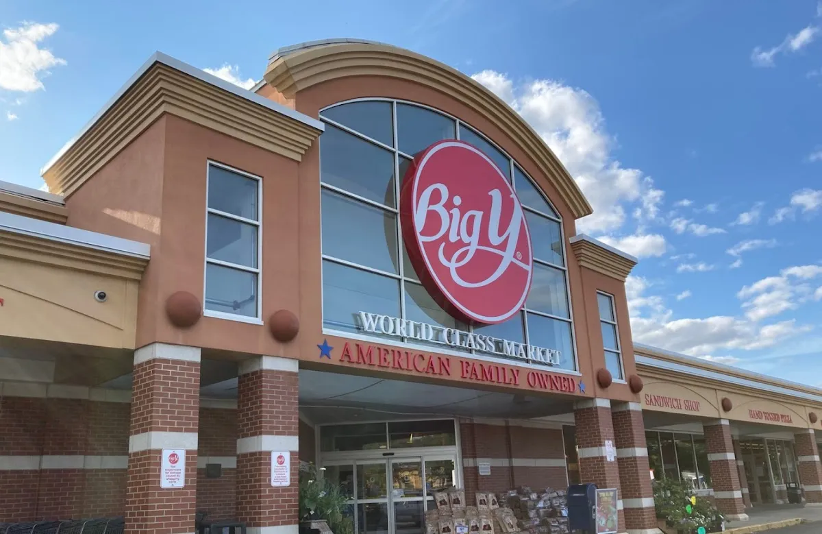 Big Y (Mayfield Street) — photo 4