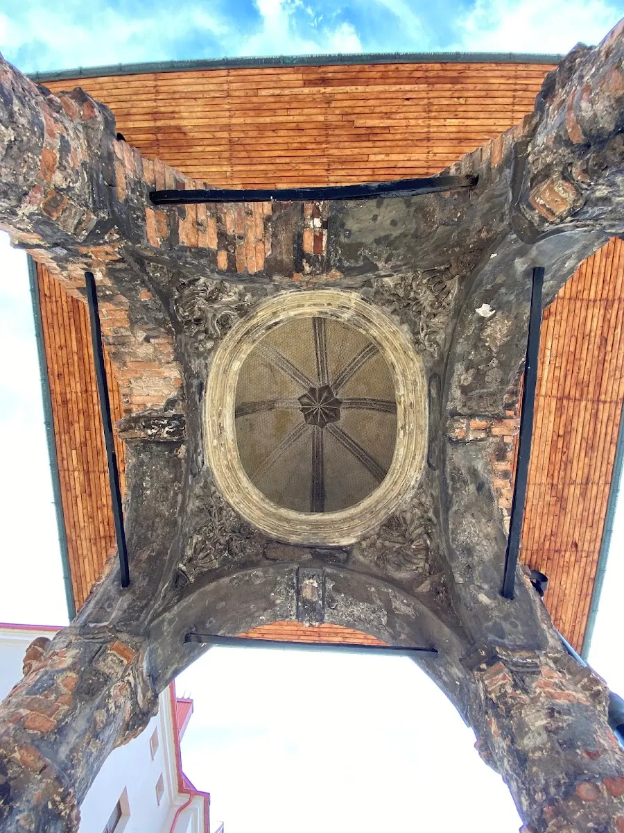 Bima Starej Synagogi w Tarnowie — foto 10