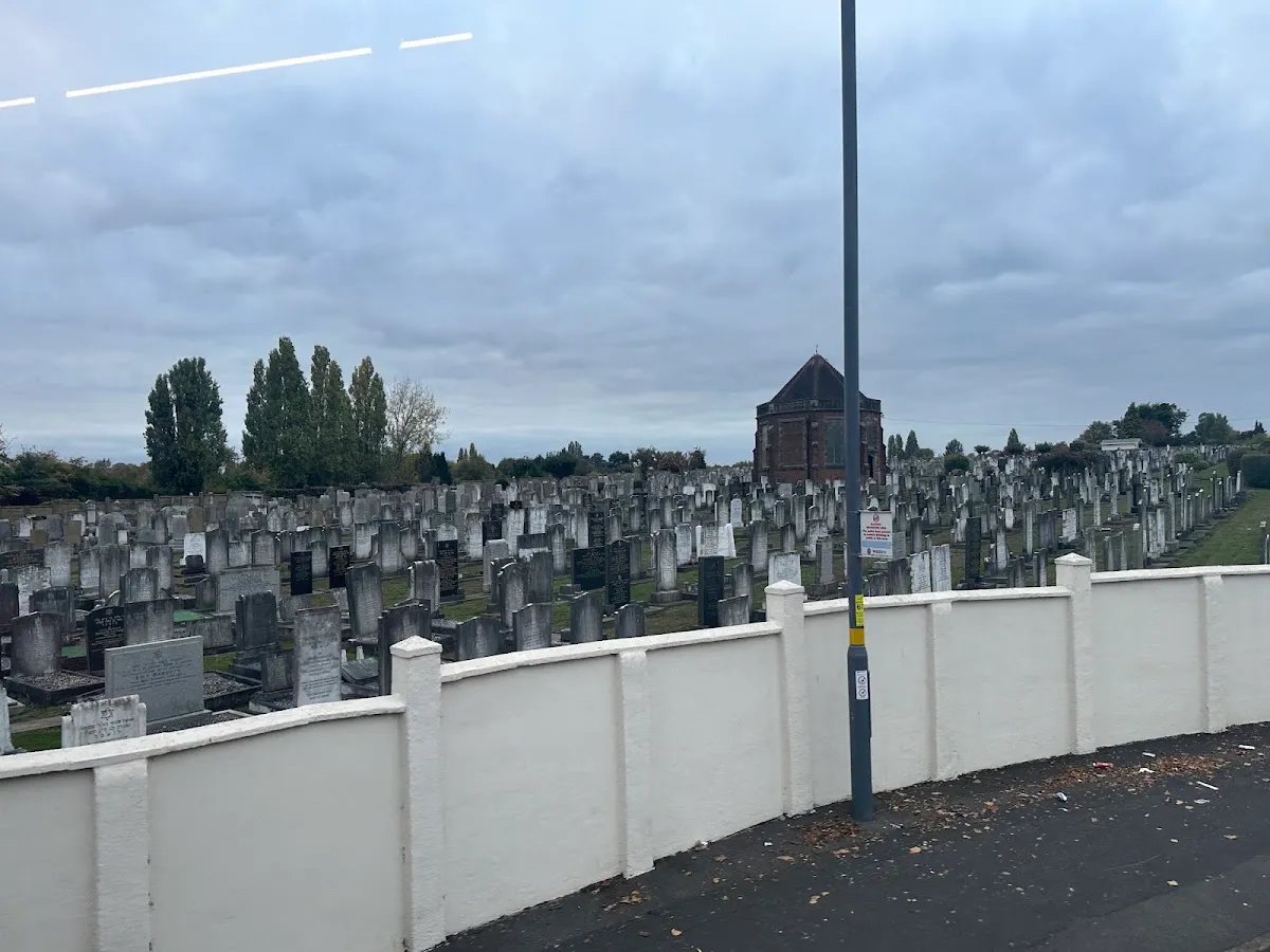 Birmingham Hebrew Congregation Cemetery — photo 3