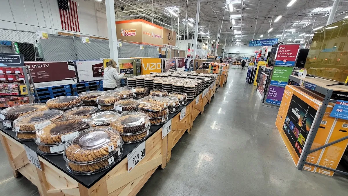 BJ's Wholesale Club (Bellport) — foto 8
