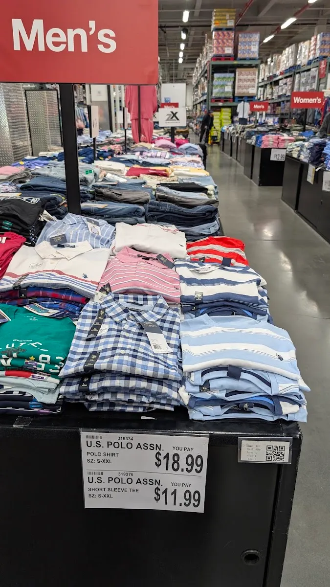 BJ's Wholesale Club (Bronx) — photo 4