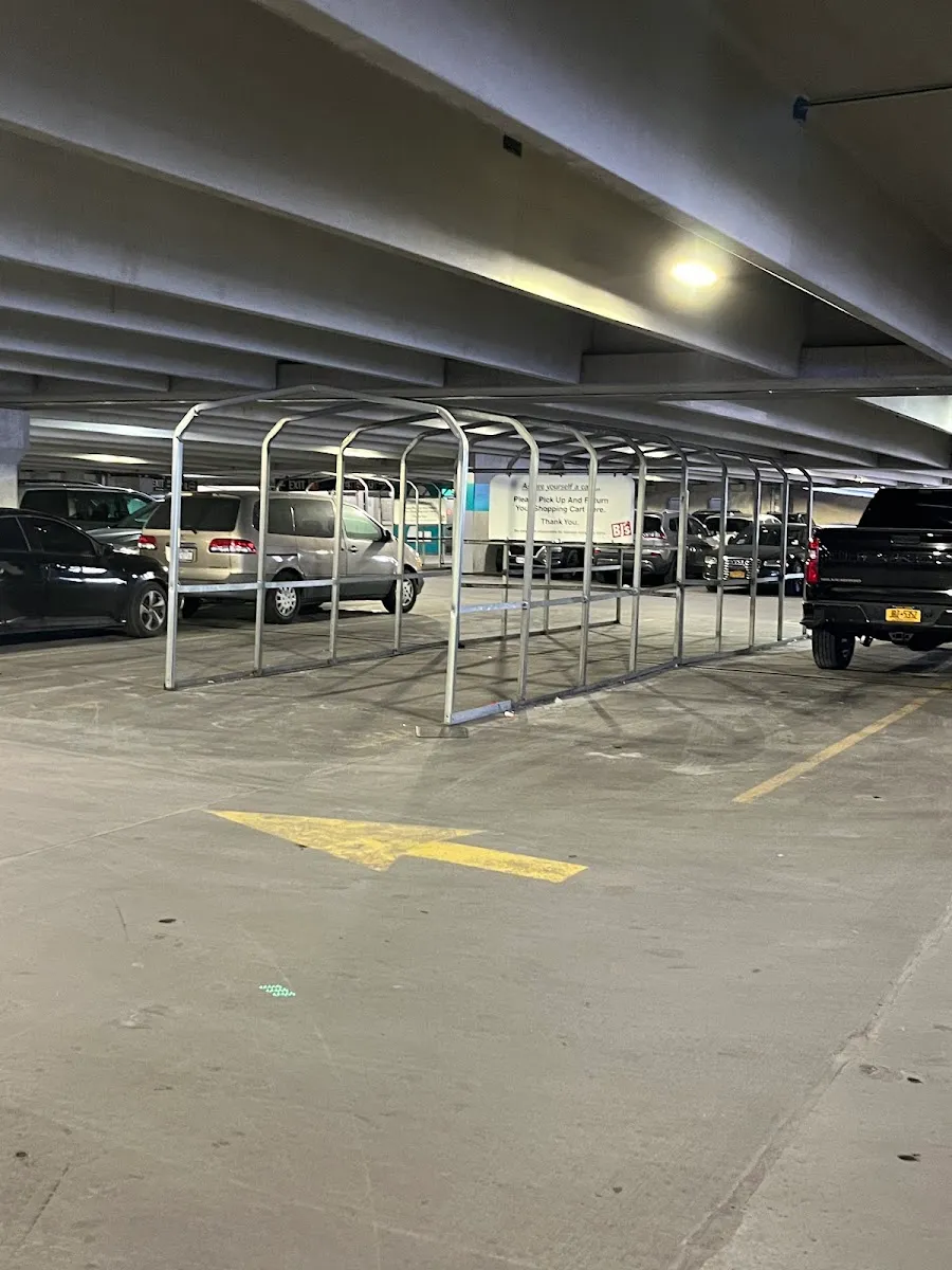 BJ's Wholesale Club (Bronx) — photo 7