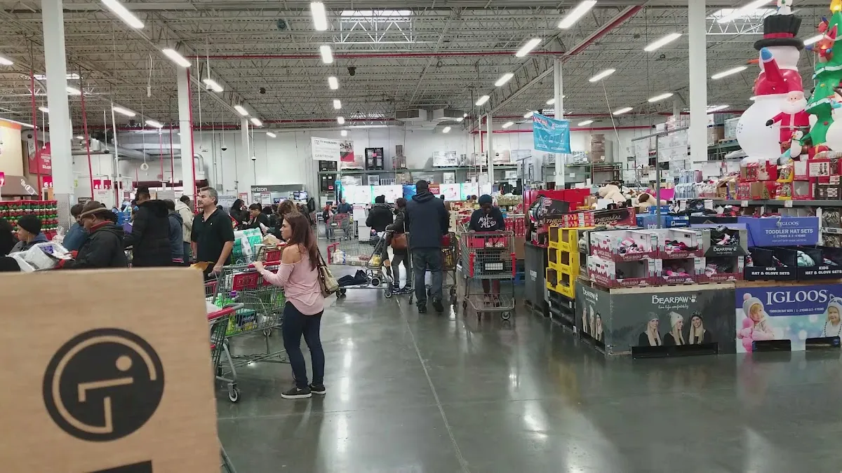BJ's Wholesale Club (Brooklyn) — photo 2
