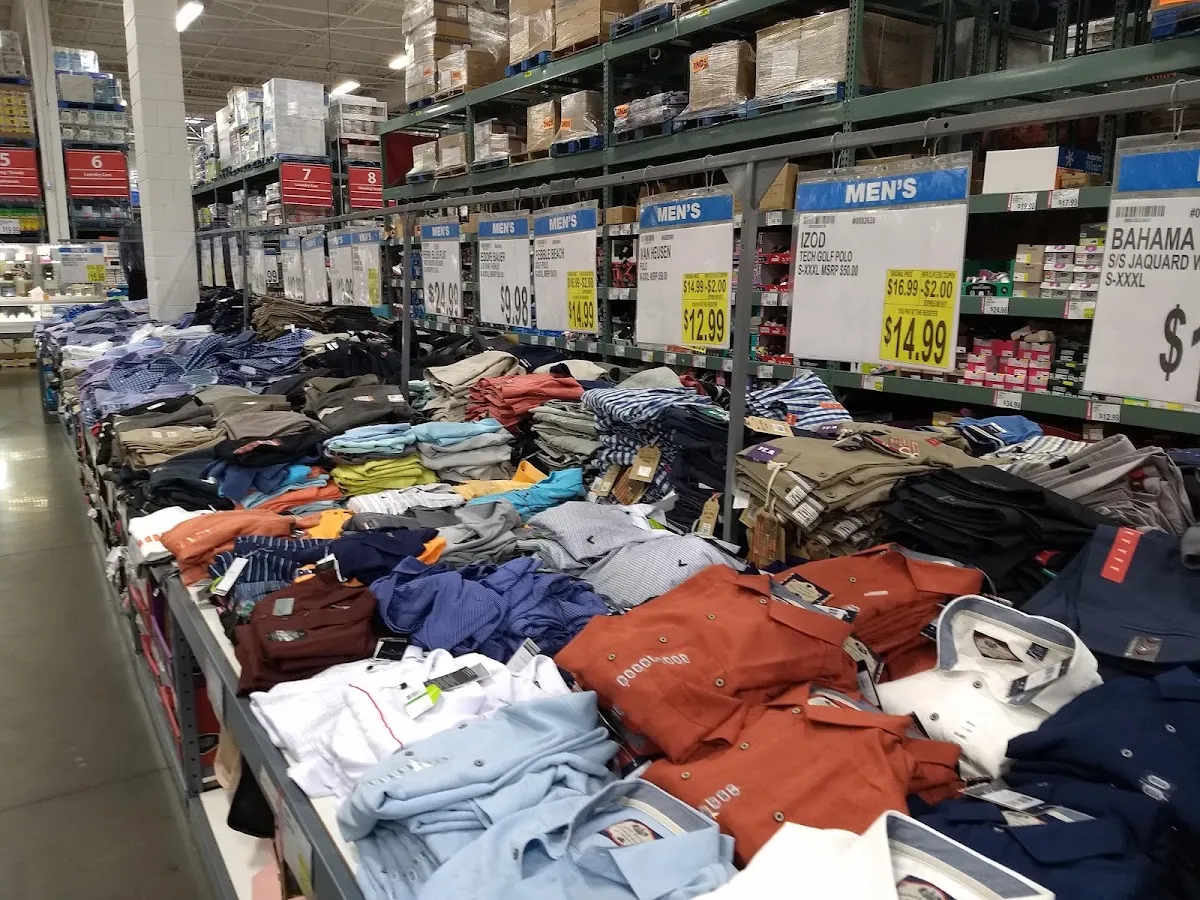 BJ's Wholesale Club (Freeport) — foto 10
