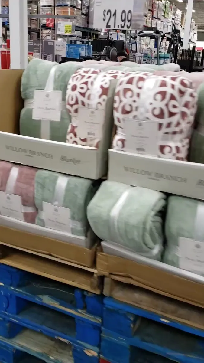 BJ's Wholesale Club (Garden City) — photo 2